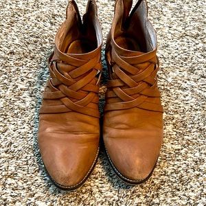 Seychelles boots 8.5